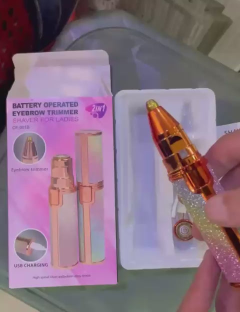 2-in-1 Flawless Eyebrow Trimmer